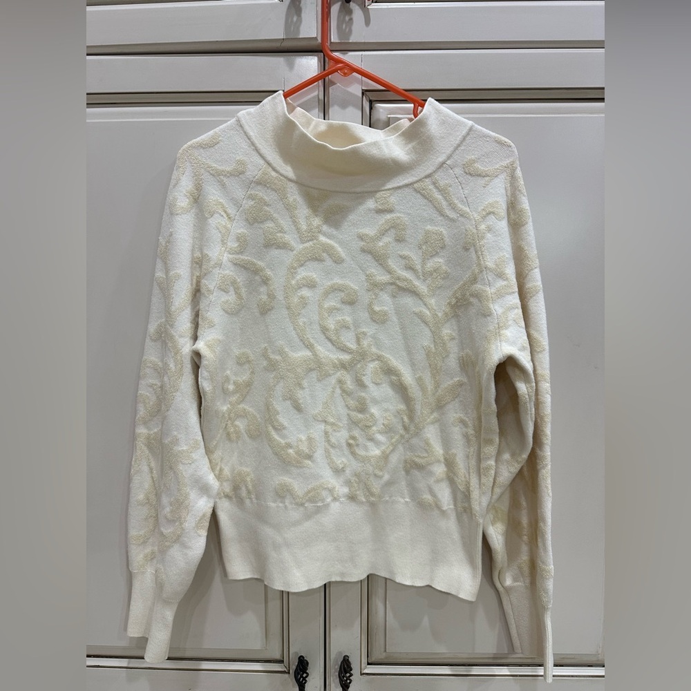 Anthropologie sweater size XS
